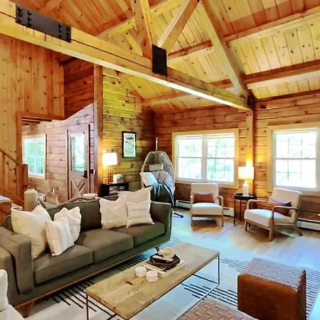 Villa Bucksport Bliss
